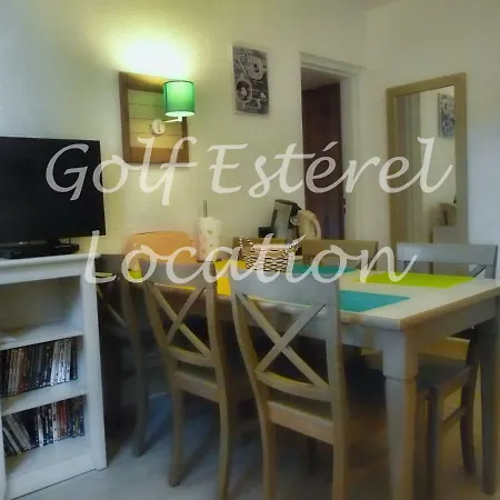 Golf Esterel Location